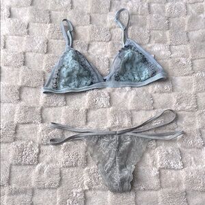 Little Sexy Set! Elegant Lace Bralette and Panty Set in green